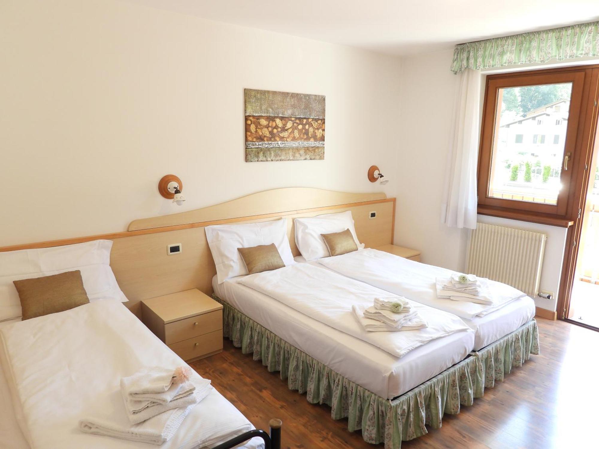 פינזולו Hotel Garni Maffei מראה חיצוני תמונה